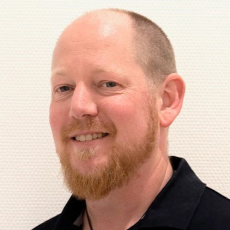  Tobias Bals